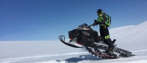 Golden circle snowmobile tour