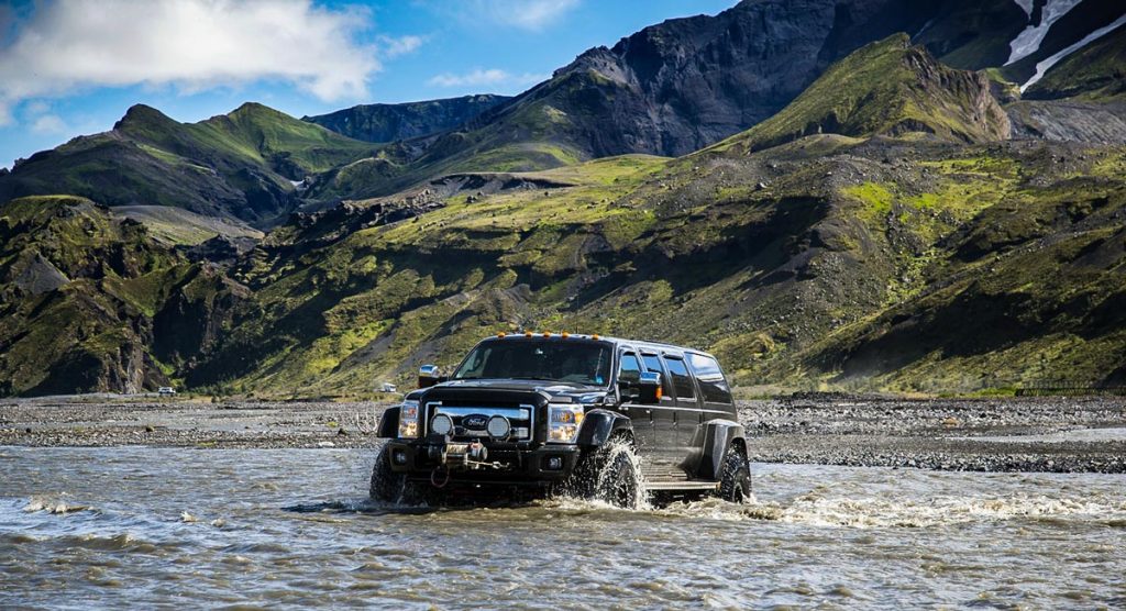 ford-excursion | Activity Iceland