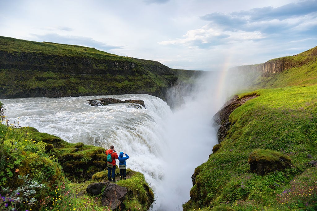 best time travel to iceland