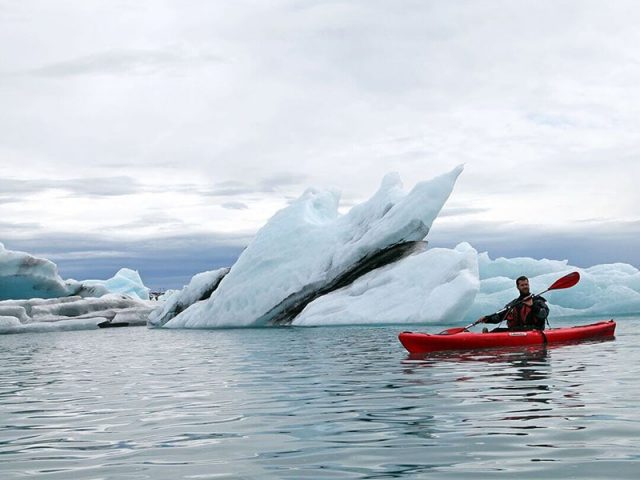 glacier-kayaking-tour-04