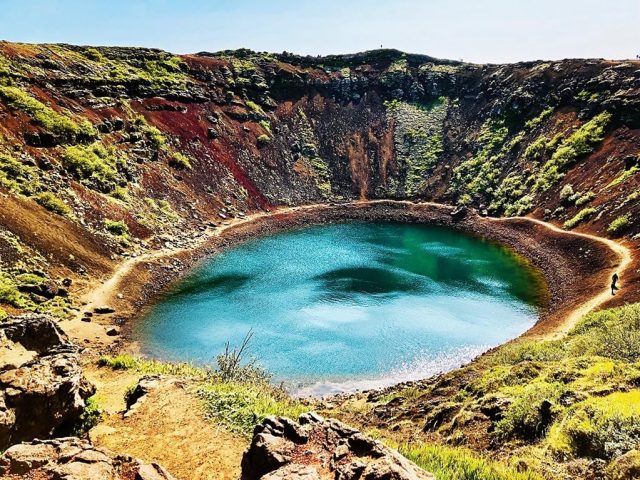 iceland-golden-circle-attractions-guide-kerid-crater-lake
